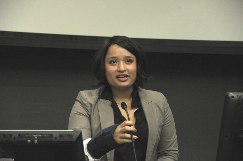 17.1.11 Debate-Bob-_C648754.jpg