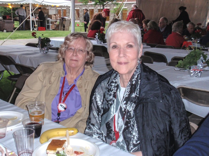 13.2.40 Dinner-Toby-P6050014.jpg