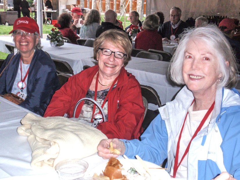 13.2.45 Dinner-Toby-P6050020.jpg