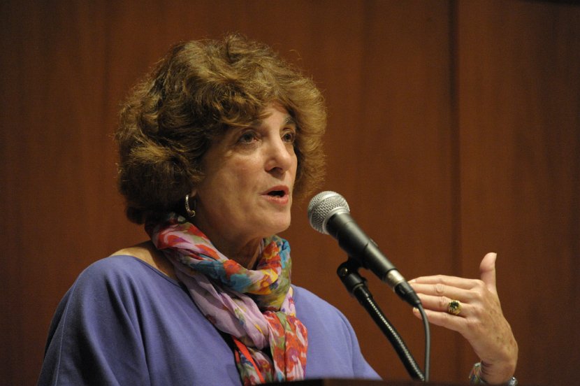 Cynthia	Wolloch