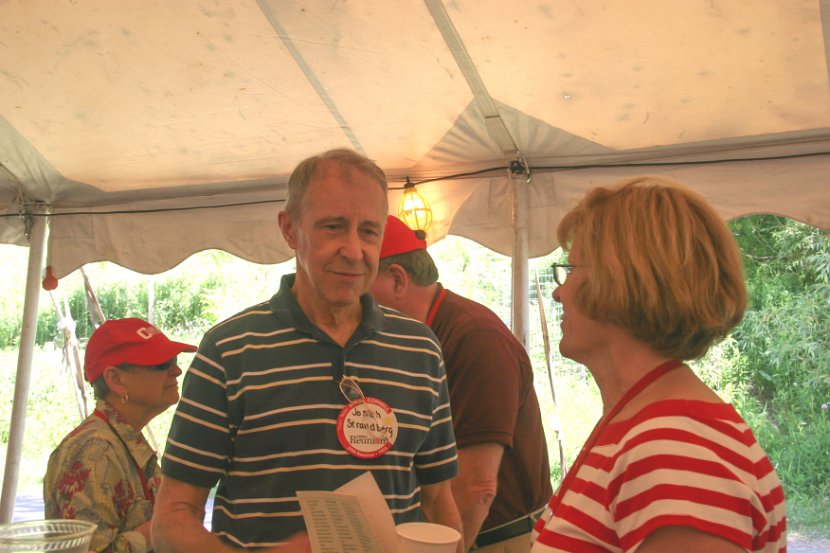 19.3.01 memorial-julie-IMG_5805.jpg