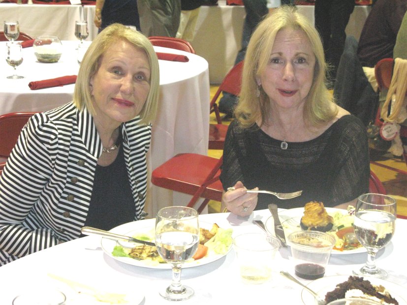 22.3.072 dinner-mary-arnie-IMG_3820.jpg