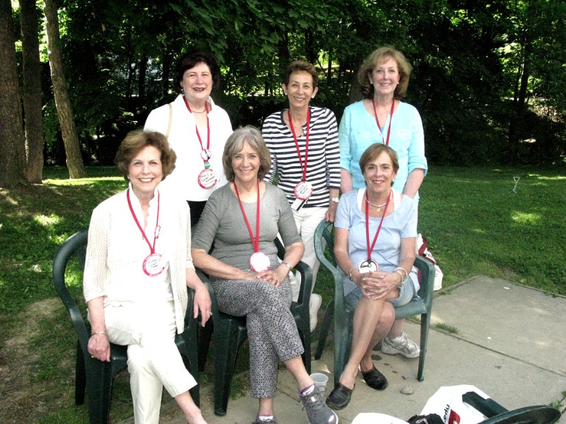 25.2.04 AEPhi-arnie-mary-IMG_3738.jpg