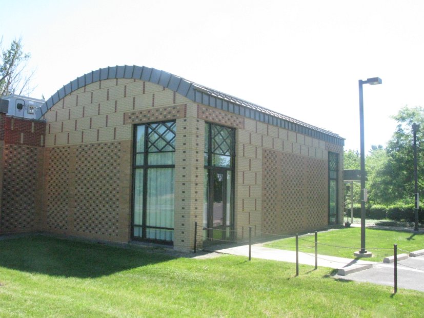 26.2.016 generic-arnie-mary-IMG_3733.jpg